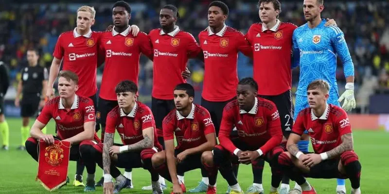 Thành công và những cú sốc