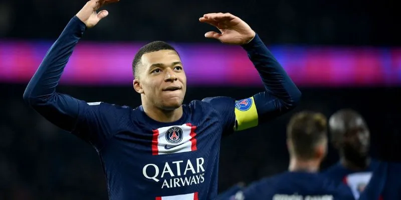 Kylian Mbappé – Tia chớp của làng bóng đá Pháp
